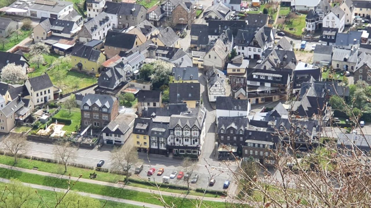 Hotel Zur Winzergenossenschaft 에른스트 외부 사진