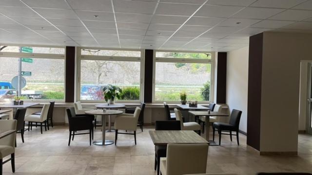 Hotel Zur Winzergenossenschaft 에른스트 외부 사진