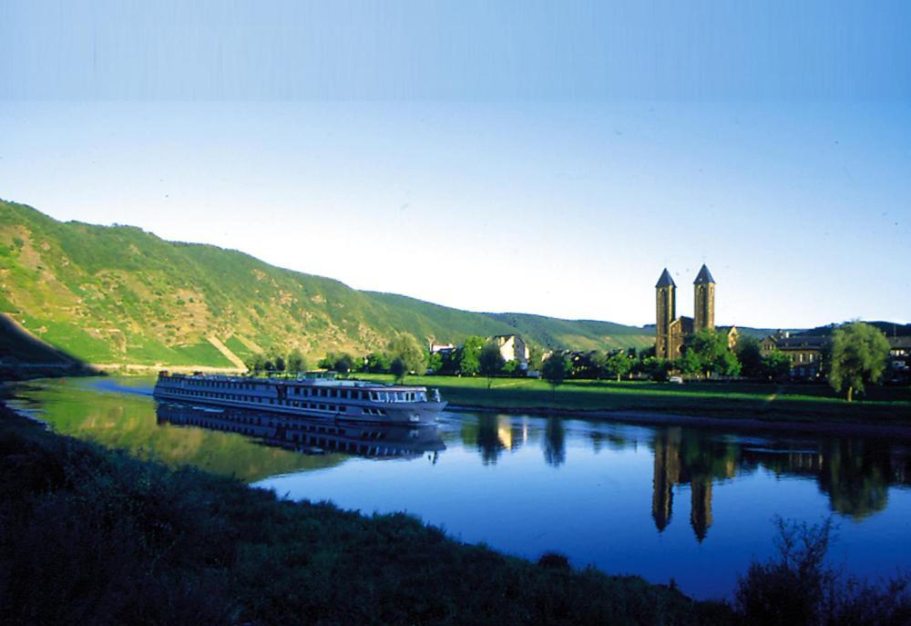 Hotel Zur Winzergenossenschaft 에른스트 외부 사진